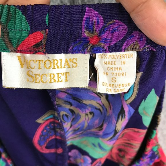 Vintage Victoria's Secret Gold Label Purple Paisley PJ Set size S - Picture 14 of 14